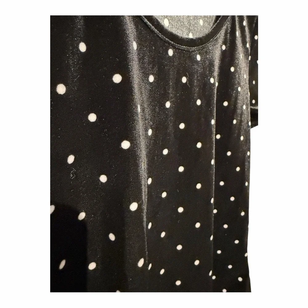 Abercrombie & Fitch Black Velvet Polka Dot Soft Stretch Top Scoop Neck — Size M - Picture 5 of 9